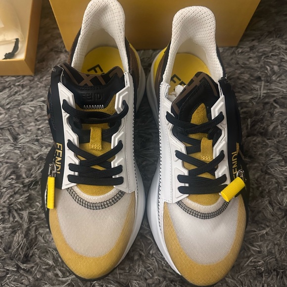 Fendi Flow Sneakers, women’s size 38.5/8.5 - Picture 4 of 8